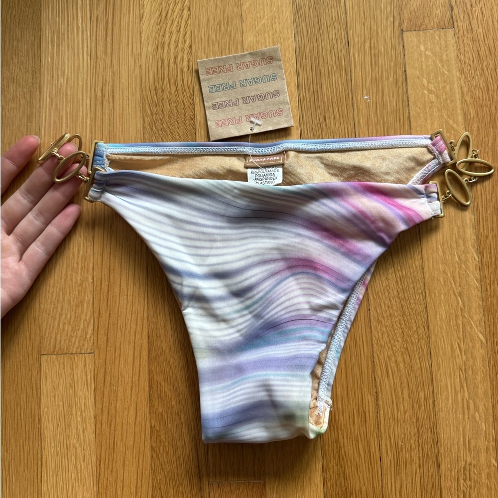 NWT Multicolor chain link detail Bikini Bottom by Sugar Fox